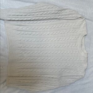 Hollister Cream Cable Knit Sweater